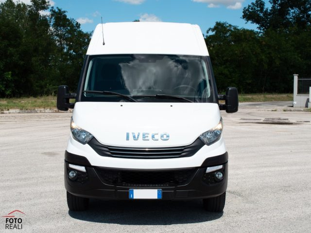 IVECO Daily usata, con Alzacristalli elettrici