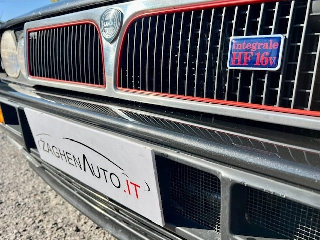 LANCIA Delta usata 11