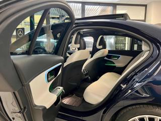 MERCEDES-BENZ C 200 usata, con Chiusura centralizzata