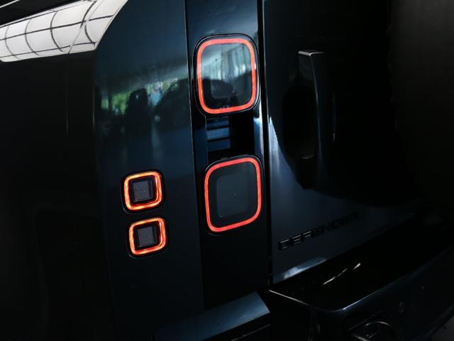 LAND ROVER Defender usata, con Controllo trazione