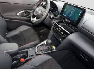 TOYOTA Yaris Cross usata, con Controllo automatico clima