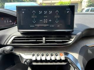 PEUGEOT 5008 usata, con Controllo automatico clima