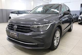 VOLKSWAGEN Tiguan usata, con Airbag laterali