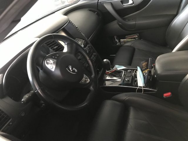 INFINITI Q30 usata, con Chiusura centralizzata