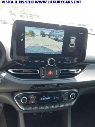 HYUNDAI i30 usata, con Luci diurne LED