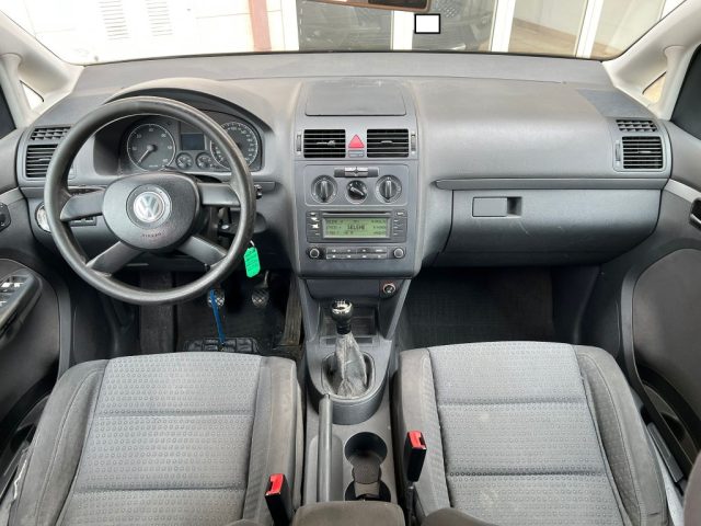 VOLKSWAGEN Touran usata, con Airbag testa
