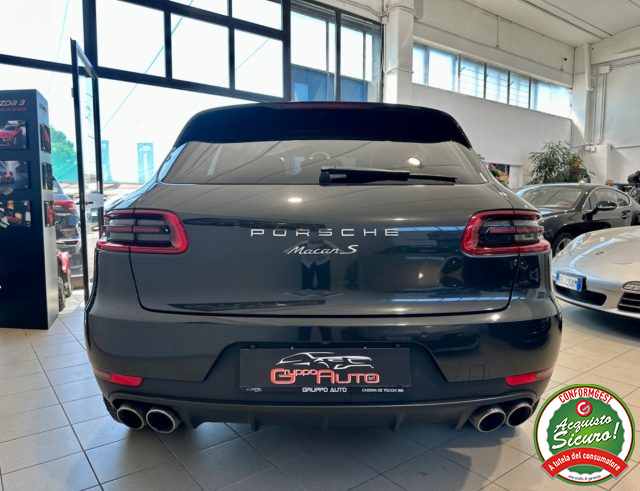 PORSCHE Macan usata, con Alzacristalli elettrici