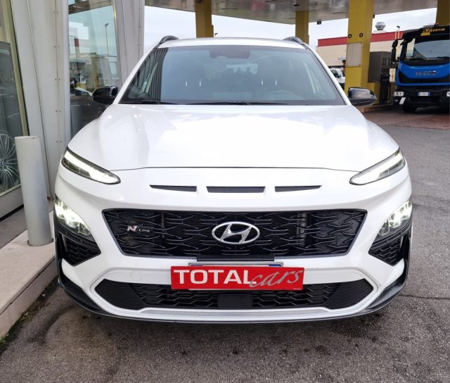 HYUNDAI Kona usata, con Airbag