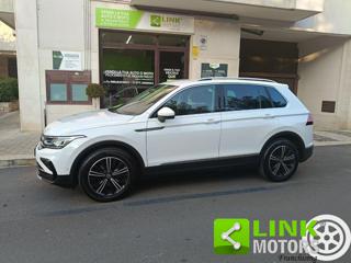 VOLKSWAGEN Tiguan usata, con Sedili riscaldati