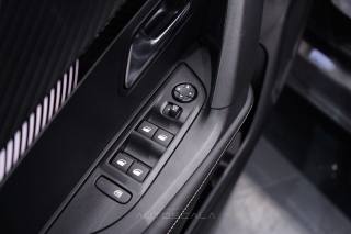 PEUGEOT 2008 usata, con ESP