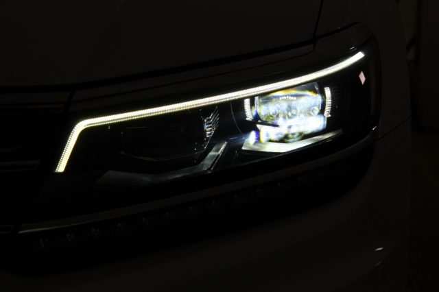 VOLKSWAGEN Tiguan usata, con Fari LED