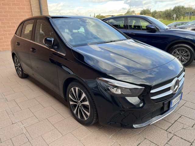 MERCEDES-BENZ B 180 usata, con Airbag