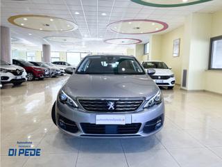 PEUGEOT 308 usata, con Airbag