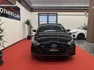 HYUNDAI i20 usata, con Airbag