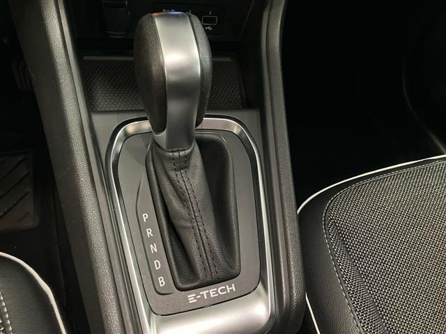RENAULT Captur usata, con Hill holder