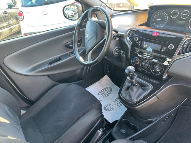 LANCIA Ypsilon usata 21