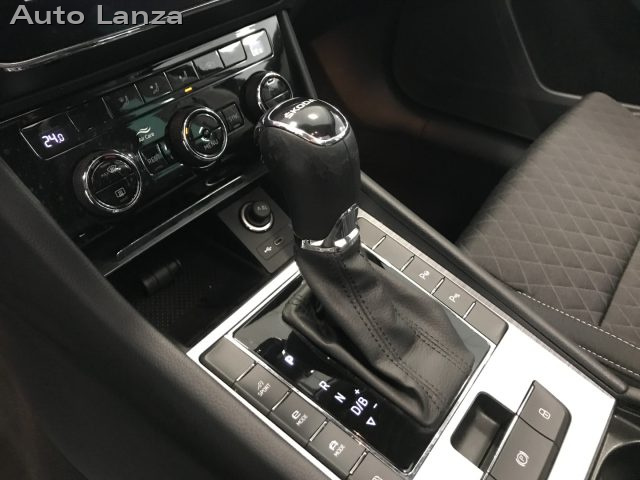 SKODA Superb usata, con ESP