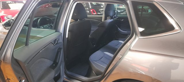 SKODA Kamiq usata, con Controllo automatico clima