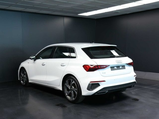 AUDI A3 usata, con Autoradio