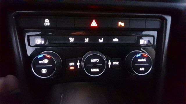 VOLKSWAGEN T-Roc usata, con Luci diurne