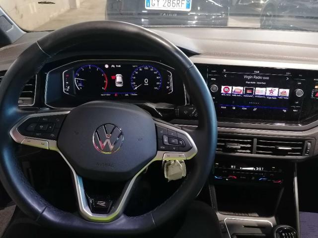 VOLKSWAGEN Taigo usata, con Autoradio