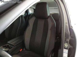 PEUGEOT 3008 usata, con Park Distance Control
