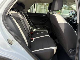 VOLKSWAGEN T-Roc usata 28