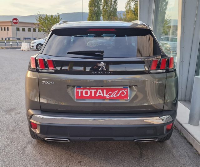 PEUGEOT 3008 usata, con Cerchi in lega
