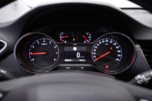 OPEL Crossland usata, con Volante in pelle