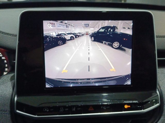 JEEP Compass usata, con Autoradio digitale