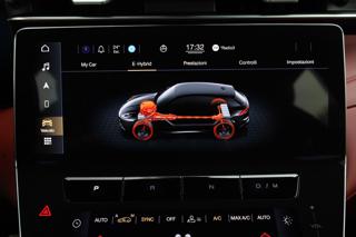 MASERATI Grecale usata, con Supporto lombare