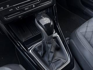 VOLKSWAGEN T-Cross usata, con Sedile posteriore sdoppiato