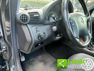 MERCEDES-BENZ C 200 usata, con Specchietti laterali elettrici