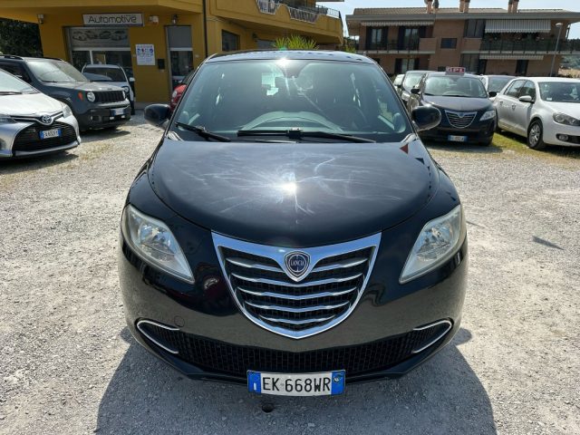 LANCIA Ypsilon usata, con Airbag