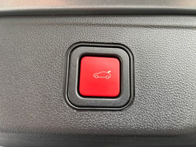 JEEP Avenger usata, con Bracciolo