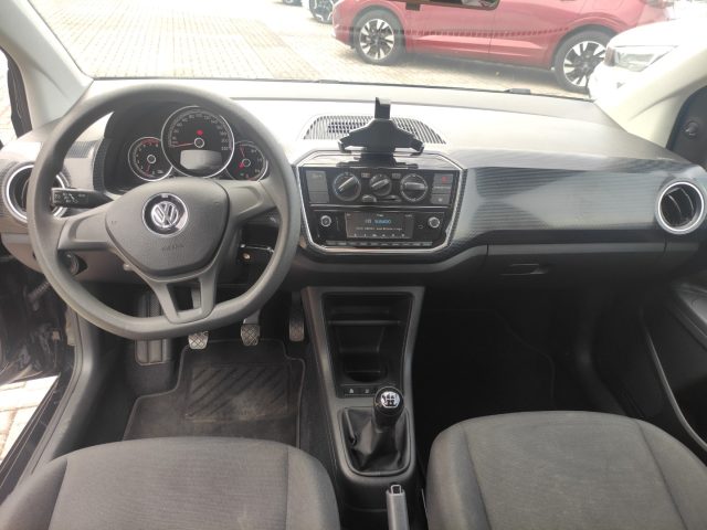 VOLKSWAGEN up! usata 22