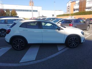 MERCEDES-BENZ GLA 200 usata, con Alzacristalli elettrici