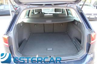 VOLKSWAGEN Passat Variant usata, con Servosterzo