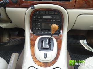 JAGUAR XJ usata 15