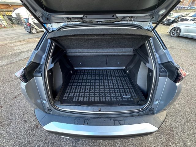 PEUGEOT 2008 usata, con Volante in pelle