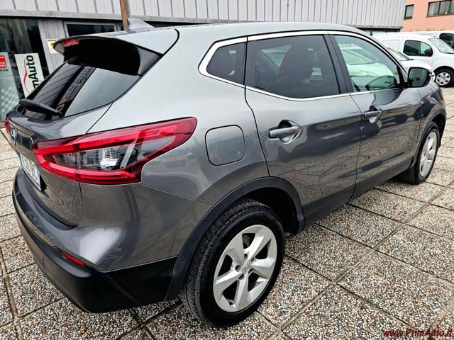 NISSAN Qashqai usata, con Boardcomputer