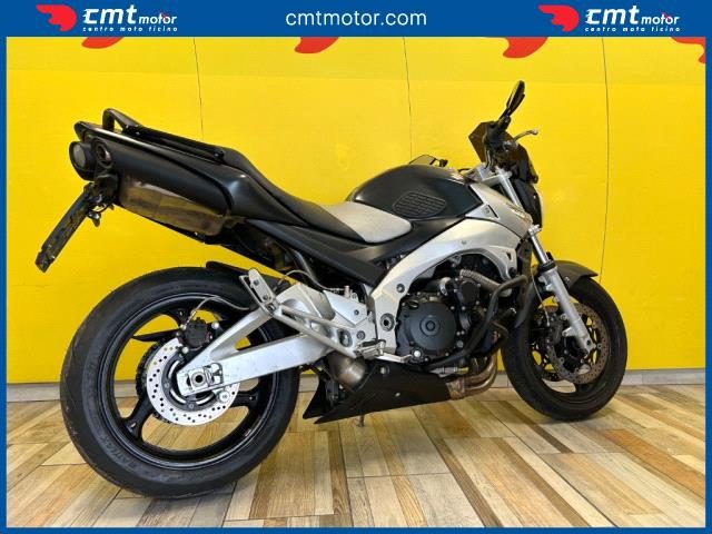 SUZUKI GSR 600 usata 3