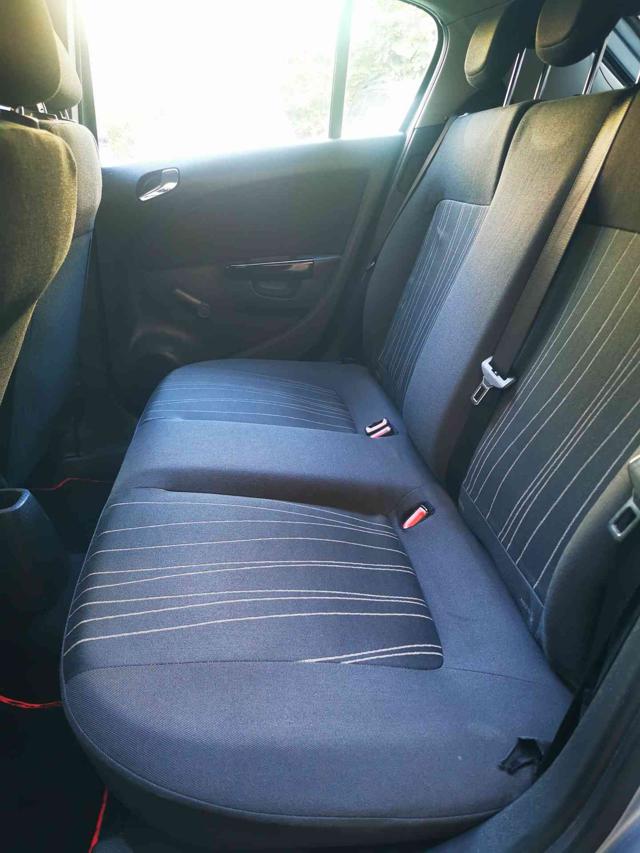 OPEL Corsa usata, con Cruise Control