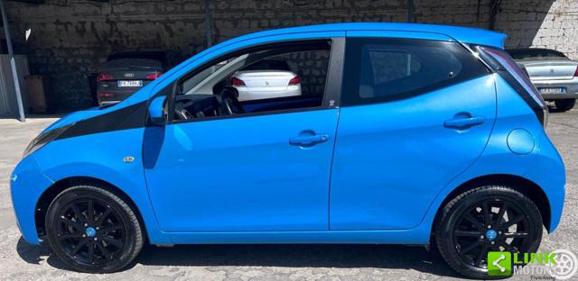 TOYOTA Aygo usata, con Cerchi in lega