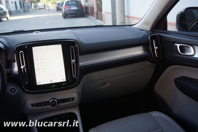 VOLVO XC40 usata, con Controllo trazione