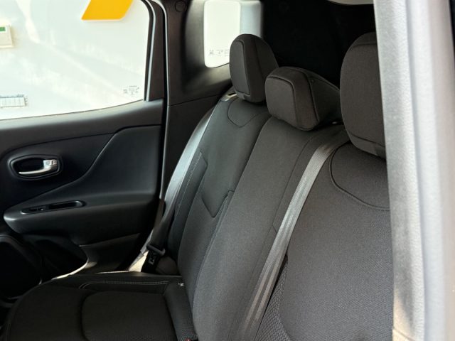 JEEP Renegade usata, con MP3