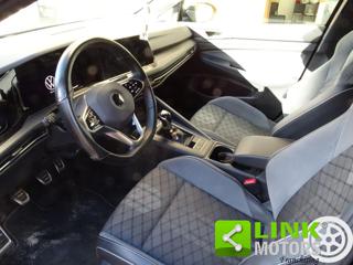 VOLKSWAGEN Golf usata, con Autoradio