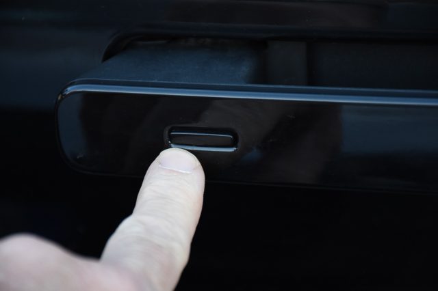 LAND ROVER Range Rover Velar usata, con Interni in pelle