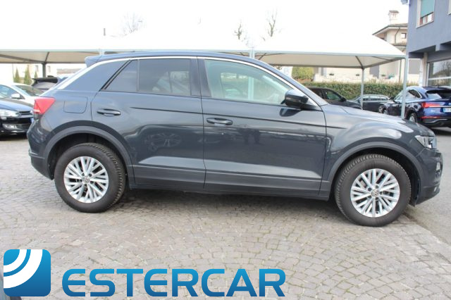 VOLKSWAGEN T-Roc usata, con Isofix