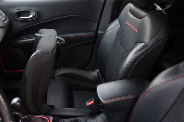 JEEP Compass usata, con Bluetooth